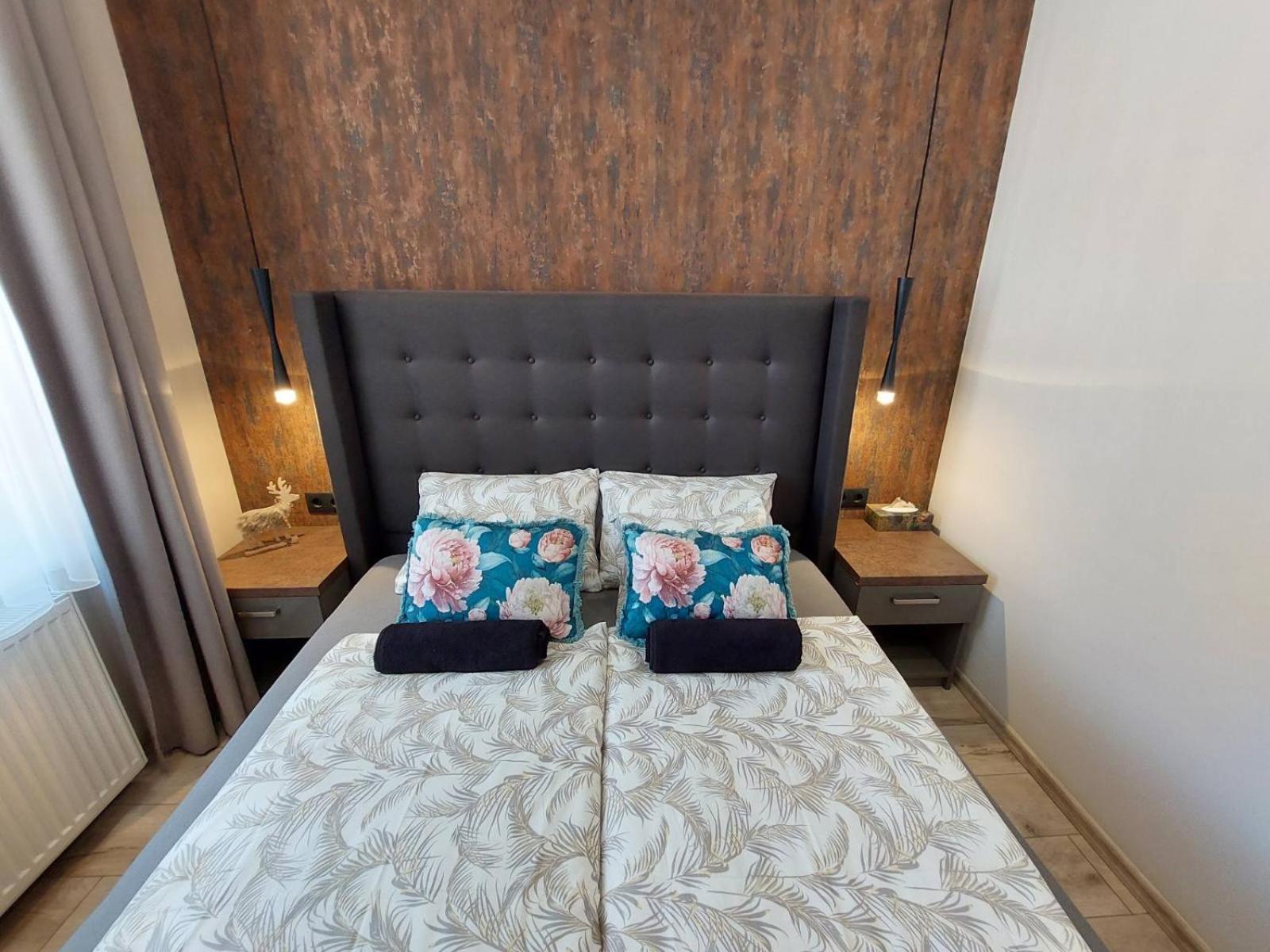 Silver Dawn Apartments Сегед Екстериор снимка