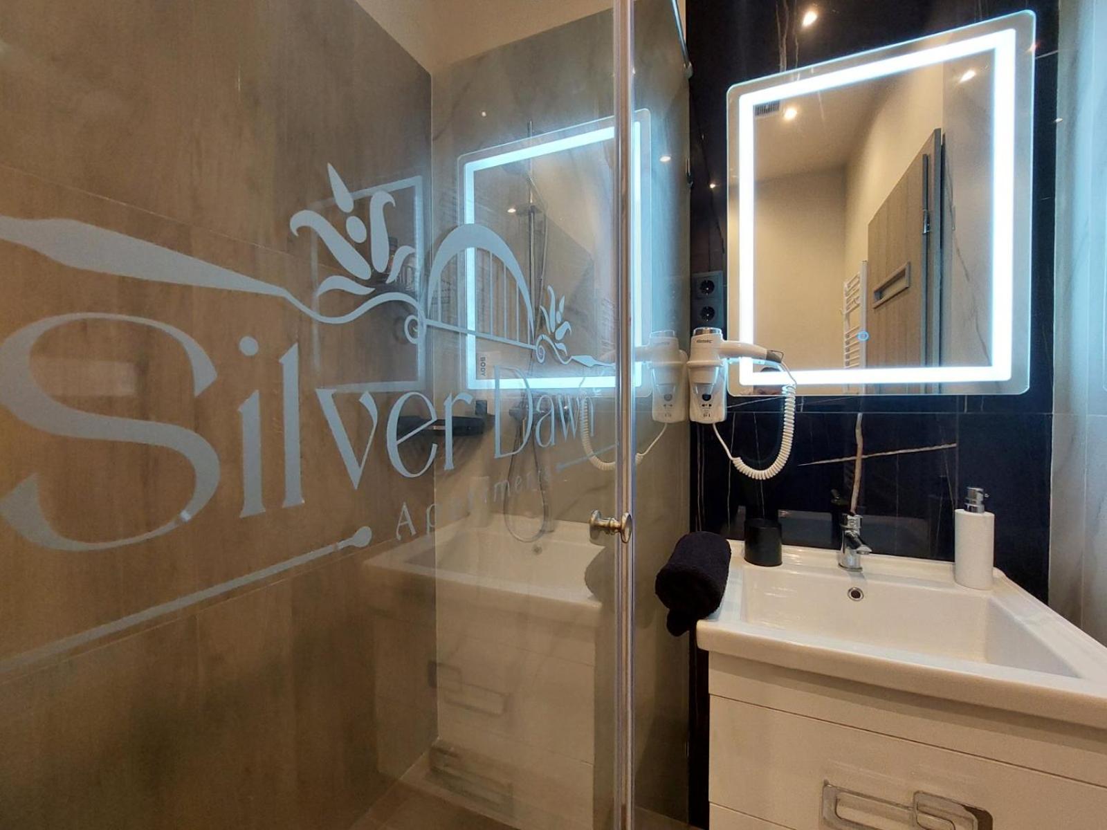 Silver Dawn Apartments Сегед Екстериор снимка