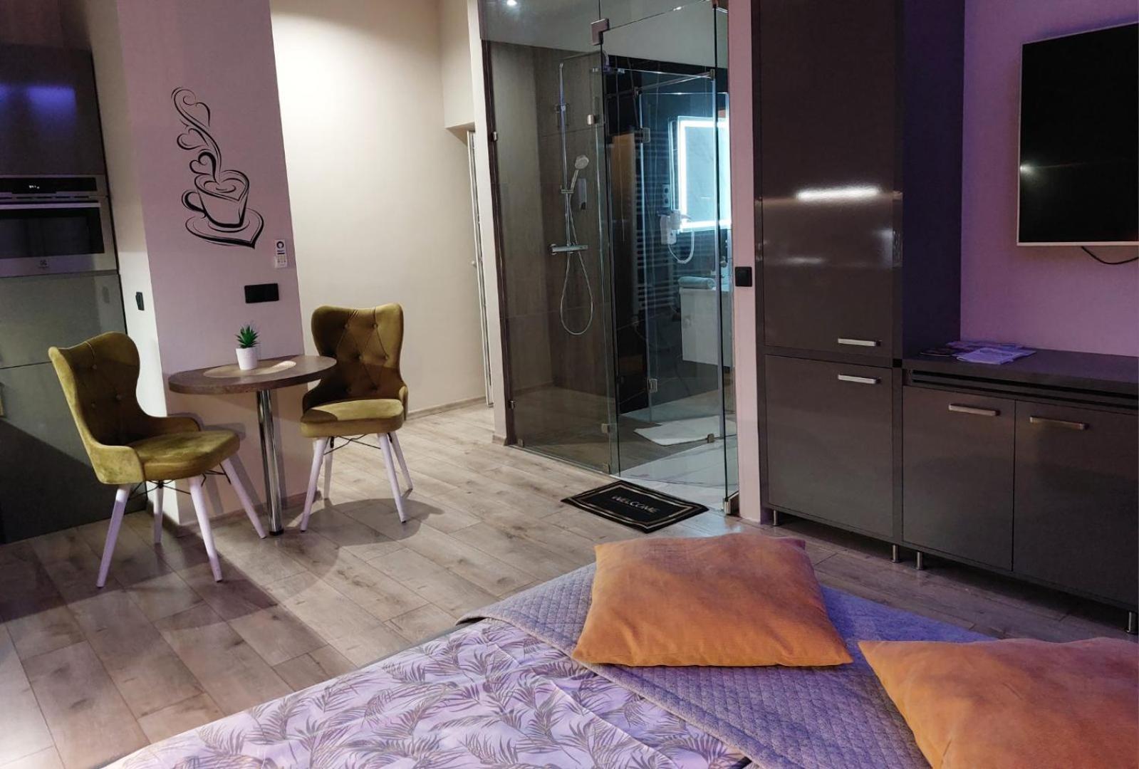 Silver Dawn Apartments Сегед Екстериор снимка